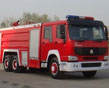 泡沫水罐消防车